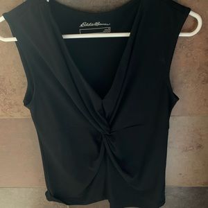 Sleeveless black shirt 🖤